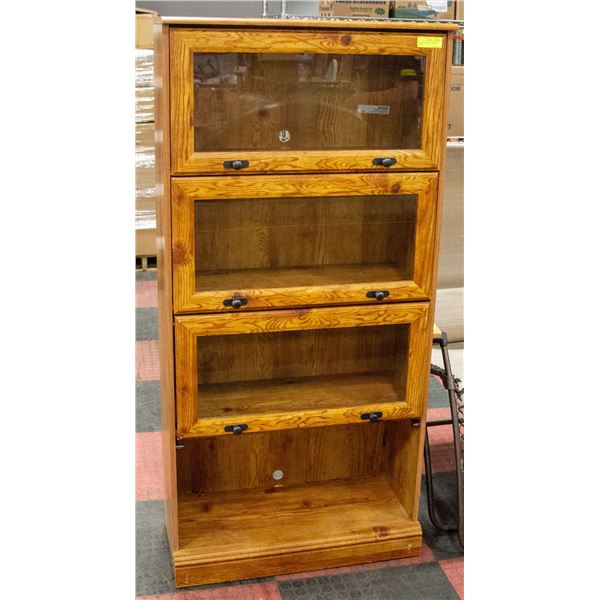 BARRISTER CABINET ONE DOOR MISSING