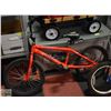 Image 1 : LEAP "THE BLADE" BMX STYLE BIKE - 20"X 1.95"-