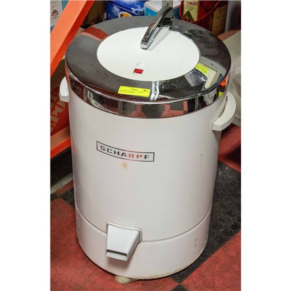 SCHARPE PORTABLE CLOTHES SPINNER WORKING