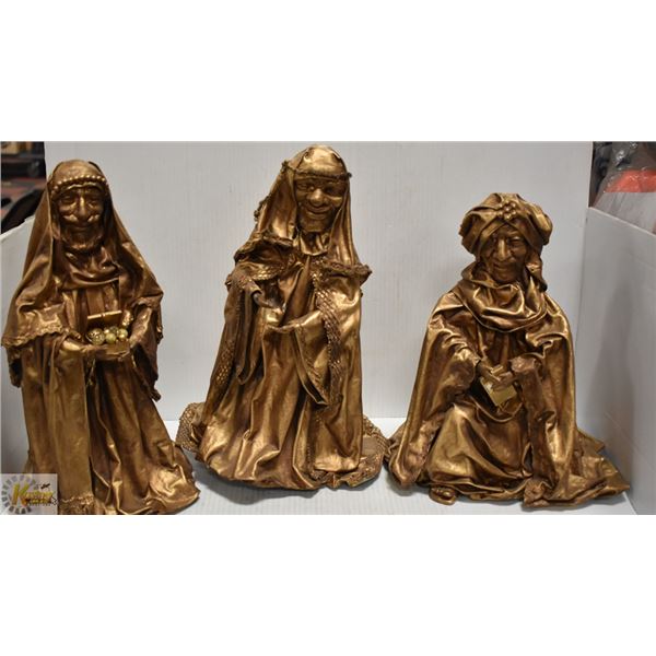 VINTAGE PAPER MACHE "WISE MEN" FIGURINES-