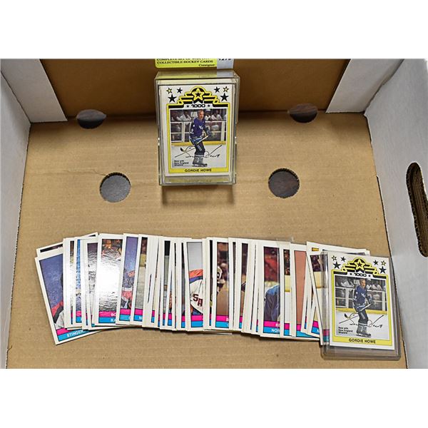 COMPLETE SET OF WHA 1977 COLLECTIBLE HOCKEY CARDS