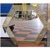 Image 1 : SHOWHOME WALL HANGING MIRROR
