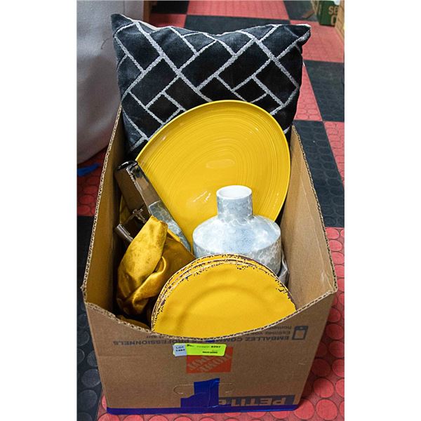 SHOWHOME BOX OF ASSORTED HOME DECOR