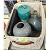 Image 1 : SHOWHOME BOX OF ACCENT VASES