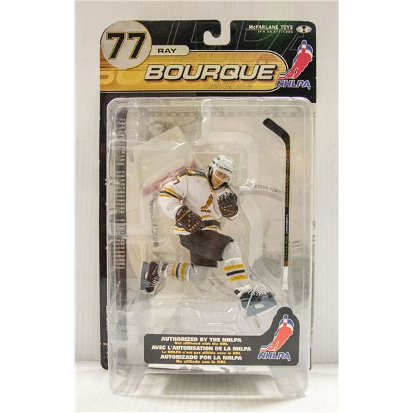 McFARLANE SPORTS PICK NHLPA RAY BOURQUE FIGURE