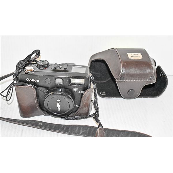 CANON POWERSHOT G2 CAMERA WITH CASE