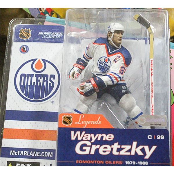 McFARLANE GRETZKY OILERS LEGENDS SERIES 1 FIGURE