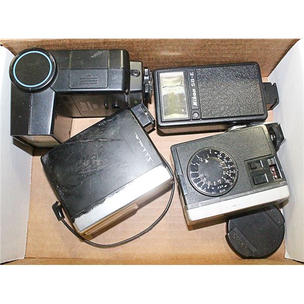 CAMERA FLASHES COLLECTION