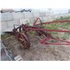 Image 1 : Int Breaking Plow