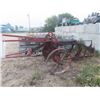 Image 3 : Int Breaking Plow