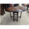 Image 1 : Walnut Gateleg Table  44" x 32"