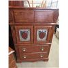 Image 2 : Dresser 54"H 36"W 17" D, & 2 Nite Stands 24"H 26"W 14"D