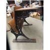 Image 3 : Old School Desk