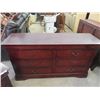 Image 2 : Dresser 34"H 61'W 18"D & Nite Stand 24"H 22"W 16"D