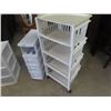 Image 2 : 4 Poly SHelves & Organizer