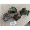Image 1 : 3 JD Carbureators & 1 Magneto