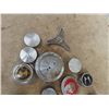 Image 3 : Hubcaps, & Steeing Centres