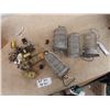 Image 1 : 4 Industrial Lights & Lamp & Door Hardware