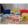 Image 3 : Set of 3 Mixing Bowls , Pyrex Bowl & Some Fire King Cups