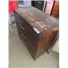 Image 2 : 3 Drawer Dresser 32"H 30"W 16"D