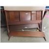 Image 3 : 3 Drawer Dresser 32"H 30"W 16"D