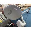 Image 3 : 4 Bell Receivers & One Dish w Remotes