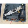 Image 3 : 2 Mastercraft Air Tools 1) Finishe Nailer 1) Roofing Nailer