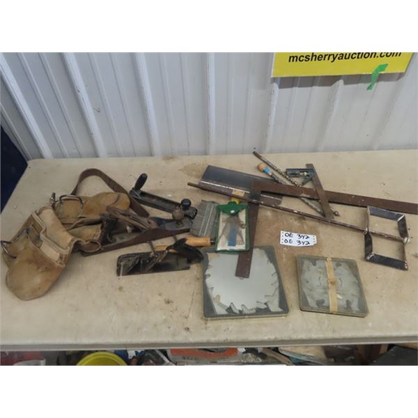 Carpentry Tools, Wood Planers, Square, Dado Blades, Measuring Device, & Tool Bag