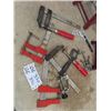 Image 2 : 2 Stabilizing Jacks & Clamps