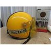 Image 3 : Ski Doo Blizzard Snowmobile Helmet, Bull Dog Motor Oil Tin - 1 Gal, Nascar Cushion