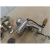 Image 3 : 2 Meat Grinders & Sausage Attachment & Dough Maker