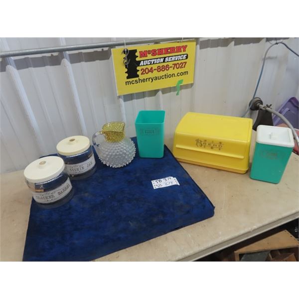 Retro Plastic Bread Box & Cannister, Cookie Jar & Pitcher