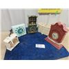 Image 1 : 4 Retro Clocks & Lamp