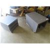 Image 2 : 5 Office Waiting Room Stands 18"x 20" x 22"