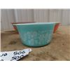 Image 2 : Mixing Bowls - 1 Pyrex Amish Pattern