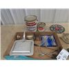 Image 2 : 2 Honey Tins, trivets & Silverware