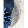Image 4 : 5 Tires & Rims- Crosswind 235/85 R 16 - 14 Ply
