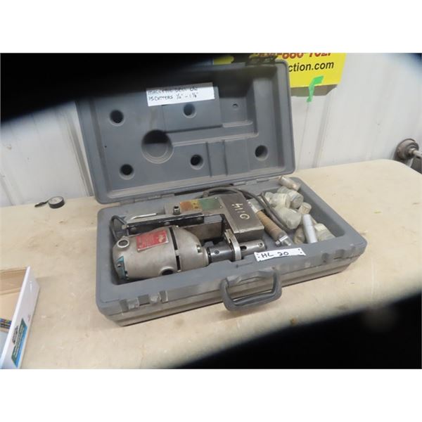 "SLugger" Magnetic Drill w Case & 15 Cutters 1/2" to 1 1/8"