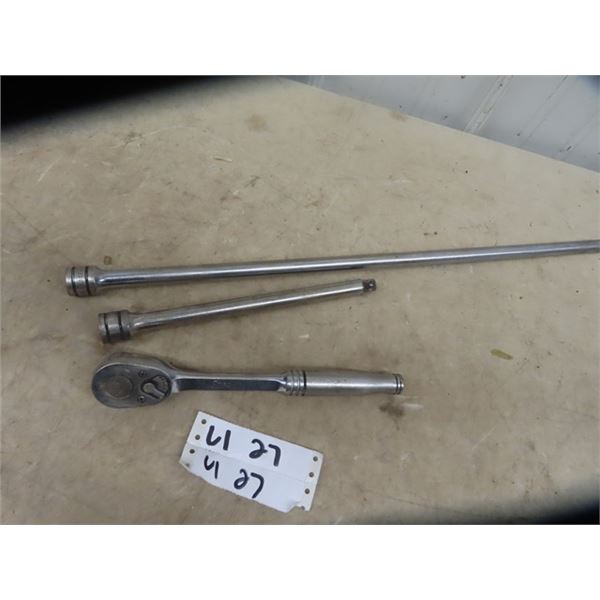 Snap on 1/2" Ratchet & 2 Ext 1) 10" & 1) 24"