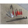 Image 1 : 6 MAC Screwdrivers, 2 Snap On Prys, & Snap On or MAC Specialty Tools