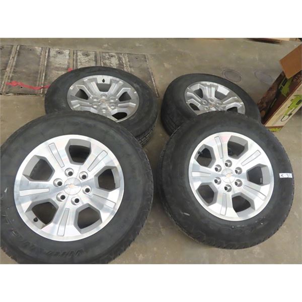 Set of 4 Goodyear Wrangler & Chev Rims P265/65R 18 - Good Tires