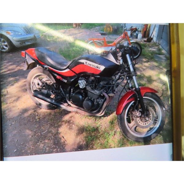 1982 Kawasaki Street Bike GPZ 750 Needs Fuel System Serviced, No Battery, Has TOD, Will Run if Fuel 