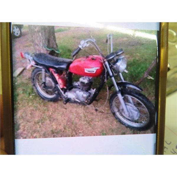 1971 Triump TR 7 - Motor is Not Complete