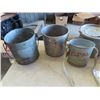 Image 3 : 2 Minnow Buckets, 3 Galv Pails, & Bait Wading Can