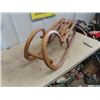 Image 3 : Bent Willow Sleigh 42" Long