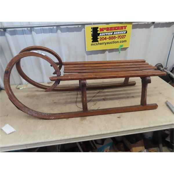 Bent Willow Sleigh  43"