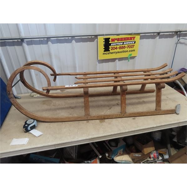 Bent Willow Sleigh 53"