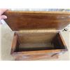 Image 3 : Wooden Trunk w Quail Brand Adv 11"H 19"W 9"D