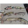 Image 2 : Approx 16 Lures , 6 Have Packages, Approx 10 Are Vintage Wooden Ones