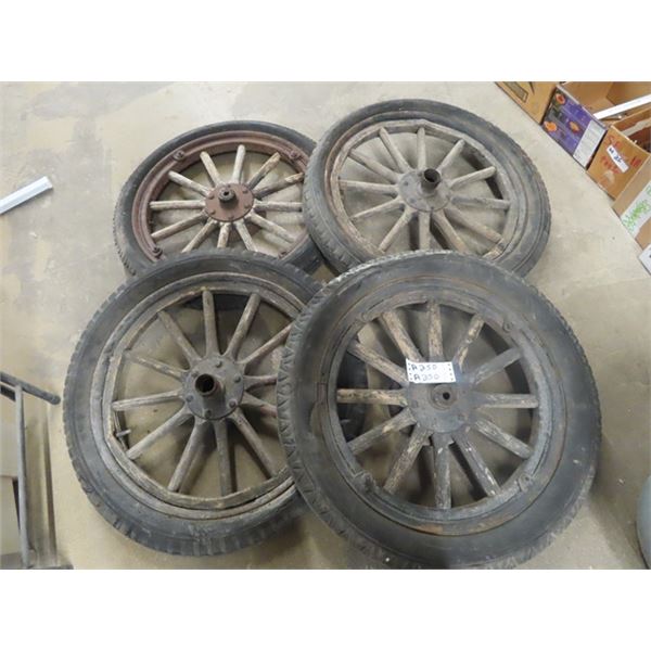 4 Wooden Spoked Auto Wheels Off Willys Overlander